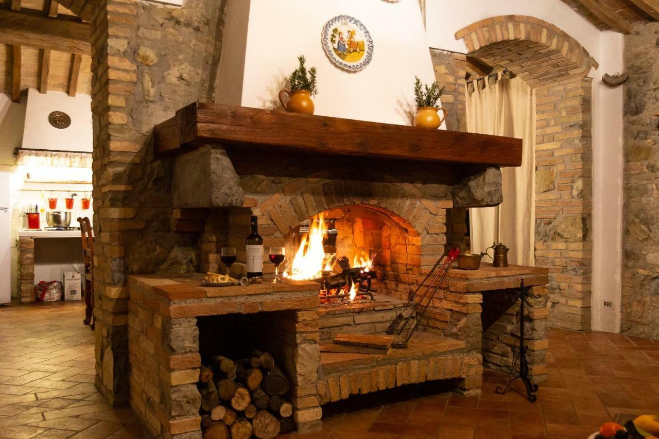 فيلا سانتا لوتشيفي Agriturismo Le Vignacce المظهر الخارجي الصورة